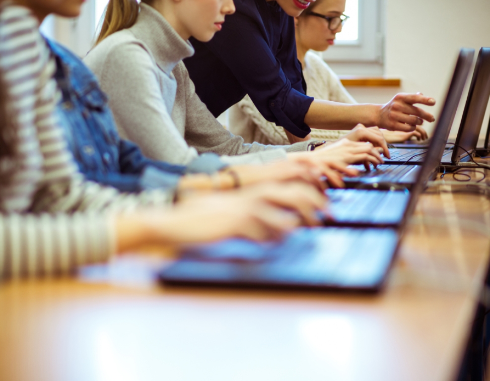 Beginner Typing Camp with Catherine Godlewsky - Homeschool Connections